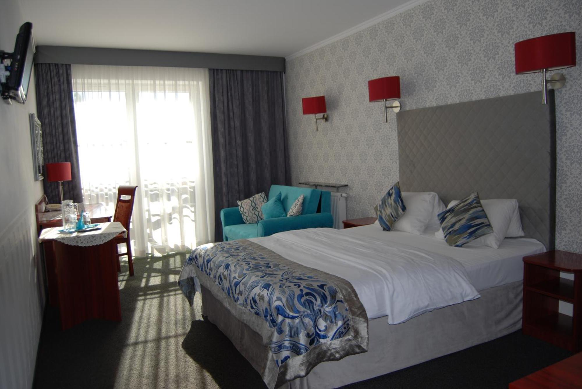 Amigo Hotel Sulejowek Ngoại thất bức ảnh